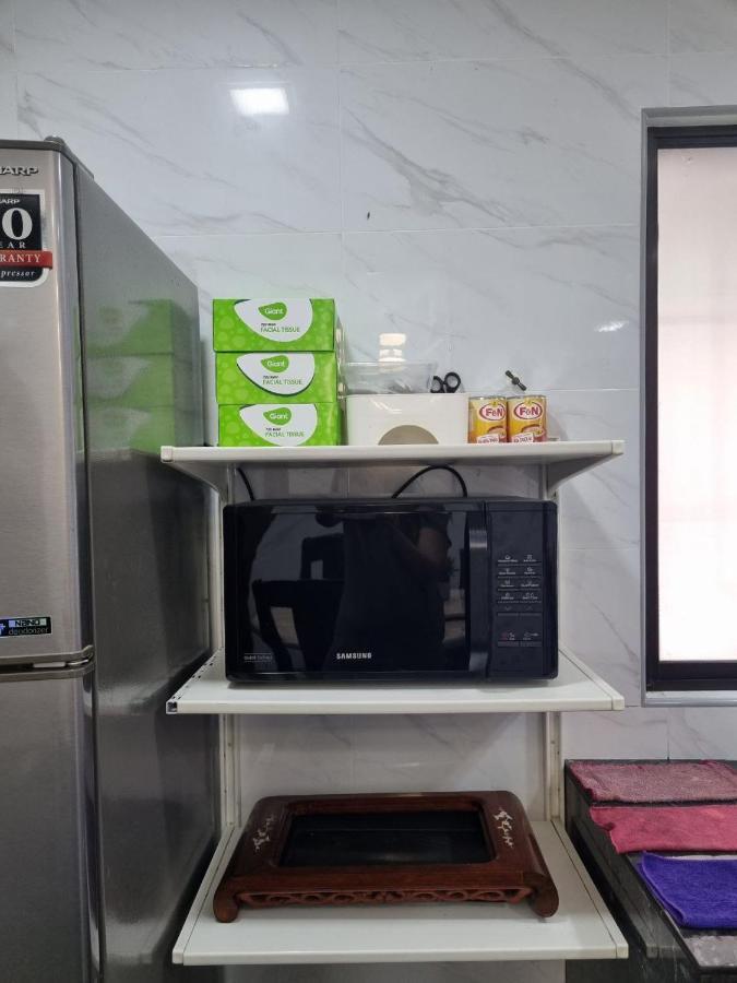 Three-Bedroom House At Tyara Homestay Sunway Petaling Jaya Exterior foto